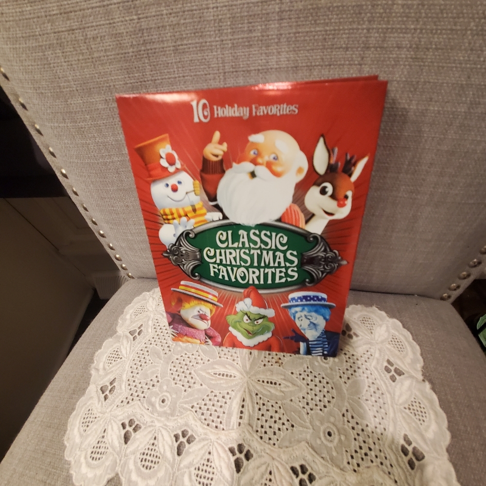 Classic Christmas DVD set, 4 piece